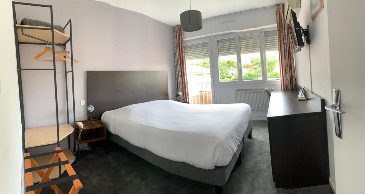 Logis Hotel Du Midi Salon-de-Provence Dış mekan fotoğraf