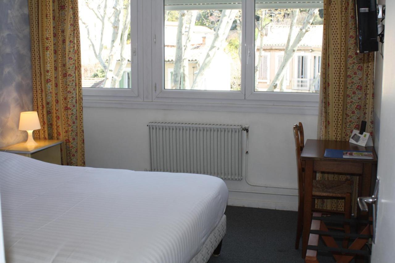 Logis Hotel Du Midi Salon-de-Provence Dış mekan fotoğraf